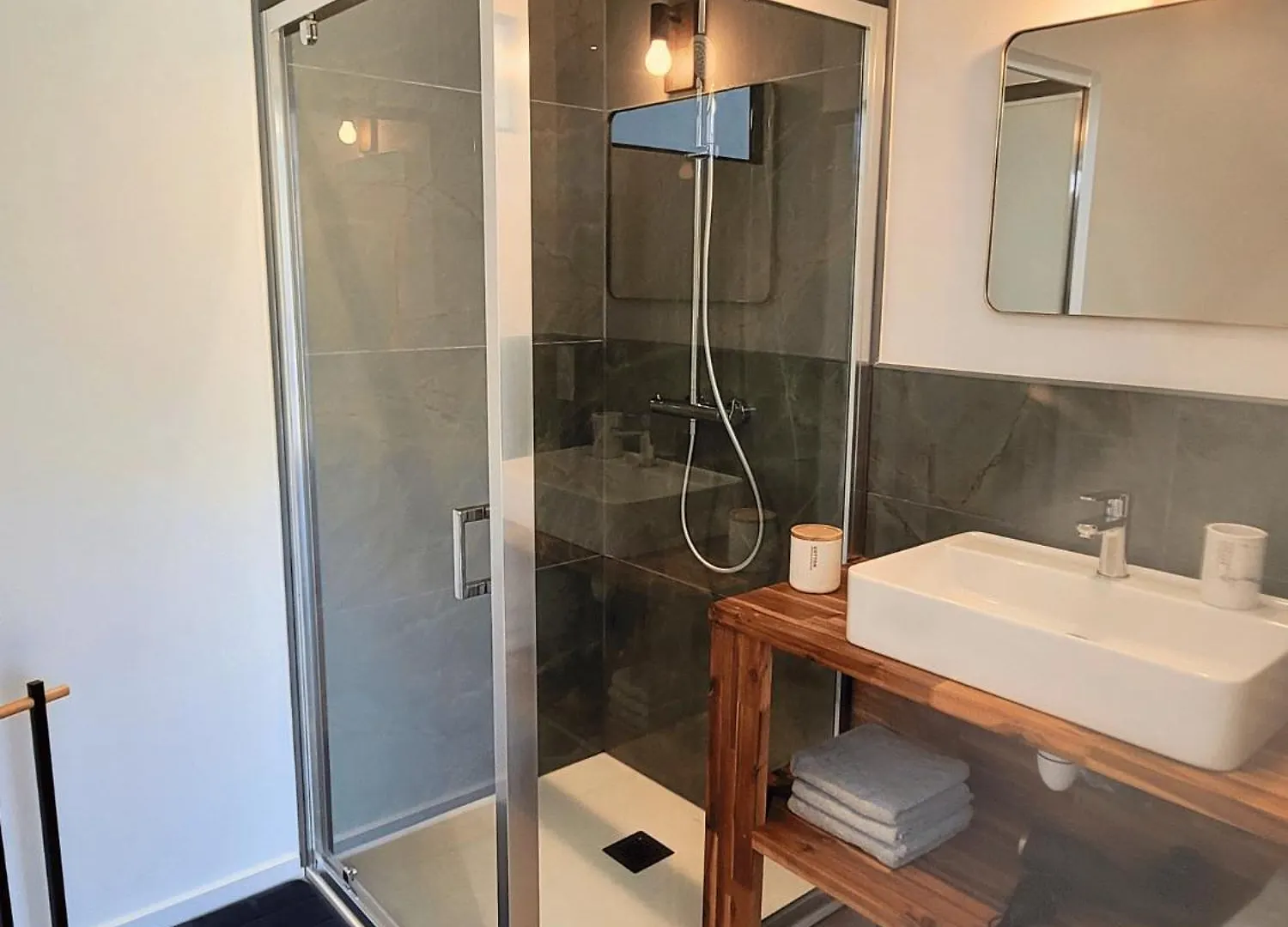 Holiday home Domaine De La Falaise Saint-Helen
